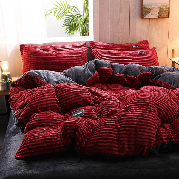 4 pcs Set - Coral Velvet Duvet Cover